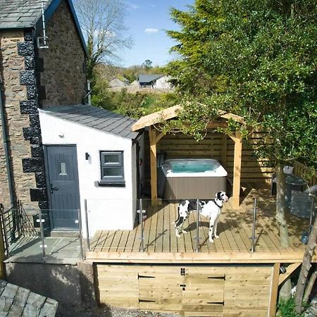Luxurious Cottage With Hot Tub, Lake District Duddon Luaran gambar