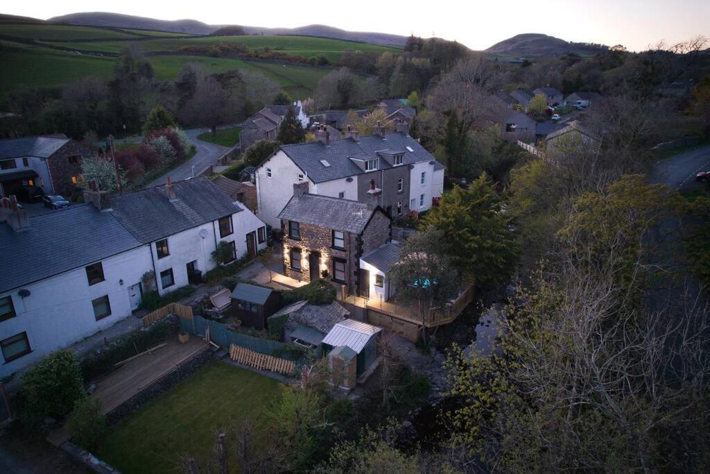 Luxurious Cottage With Hot Tub, Lake District Duddon Luaran gambar