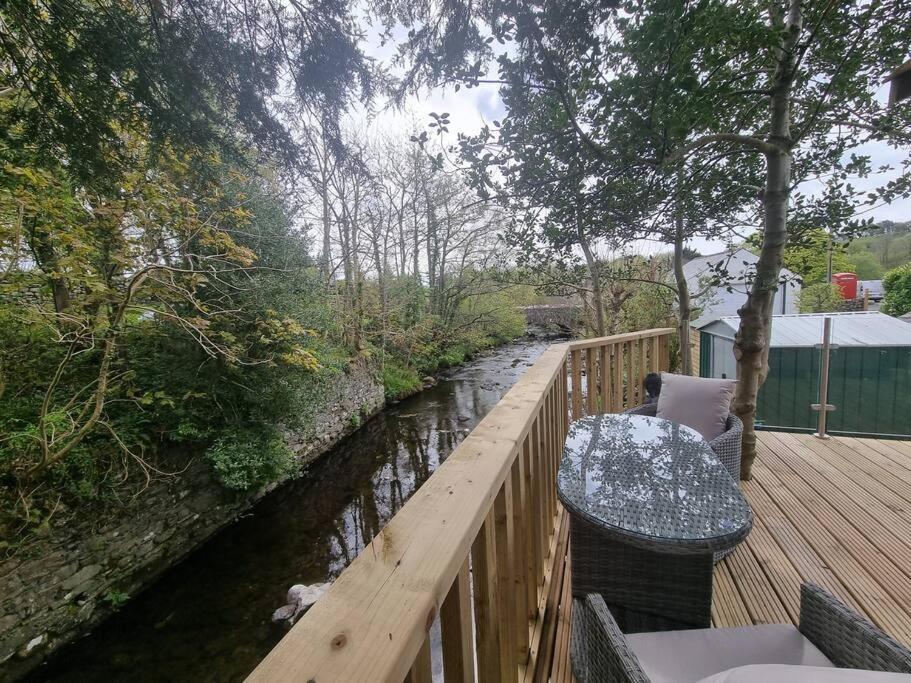 Luxurious Cottage With Hot Tub, Lake District Duddon Luaran gambar