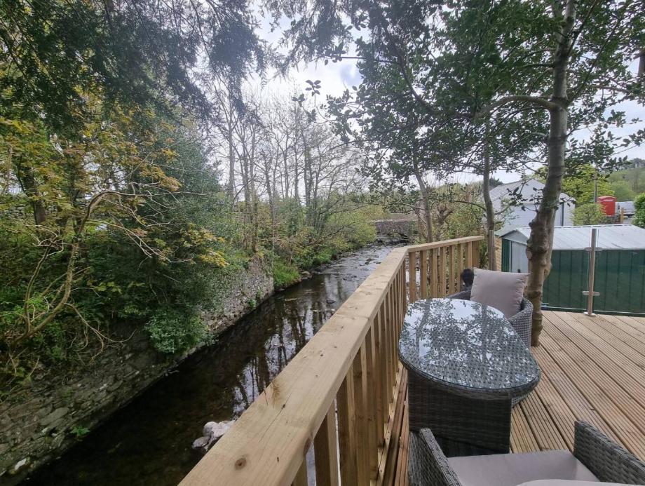 Luxurious Cottage With Hot Tub, Lake District Duddon Luaran gambar