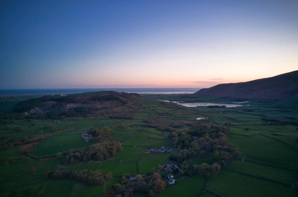 Luxurious Cottage With Hot Tub, Lake District Duddon Luaran gambar